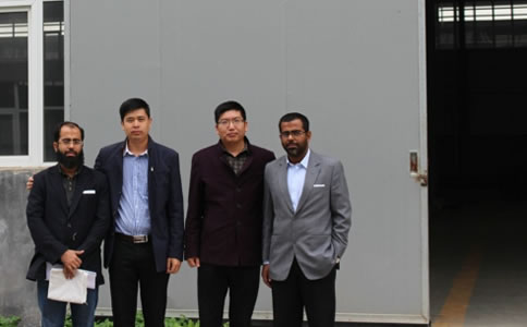 ͻ˹̹͑ۼӹOaҹ˾^첢Ӱ